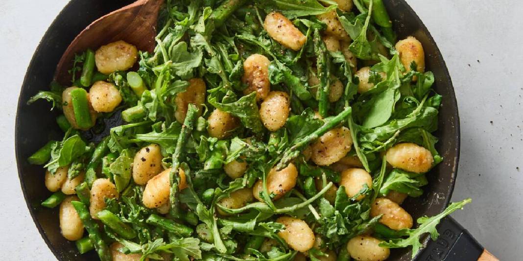 2025’in en popüler tarifleri açıklandı: Tavuk güveç, Dubai çikolatası, yumurta lokmaları 12